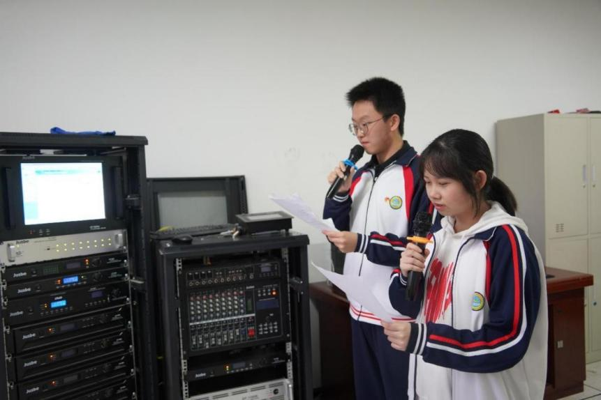 “中原之声”校园广播社活动简介